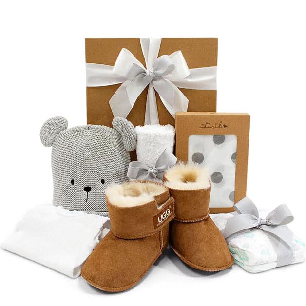 Cosy Cuddles Baby Gift Hamper - Neutral