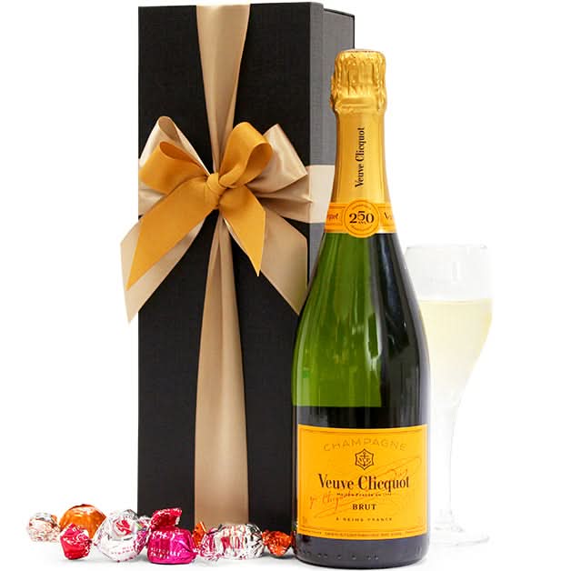 Veuve Clicquot Champagne Gift Boxed