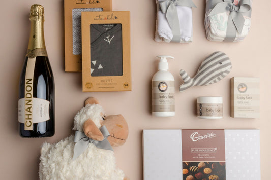 Newborn Baby Gifts for Delivery to Hospitals or at Home