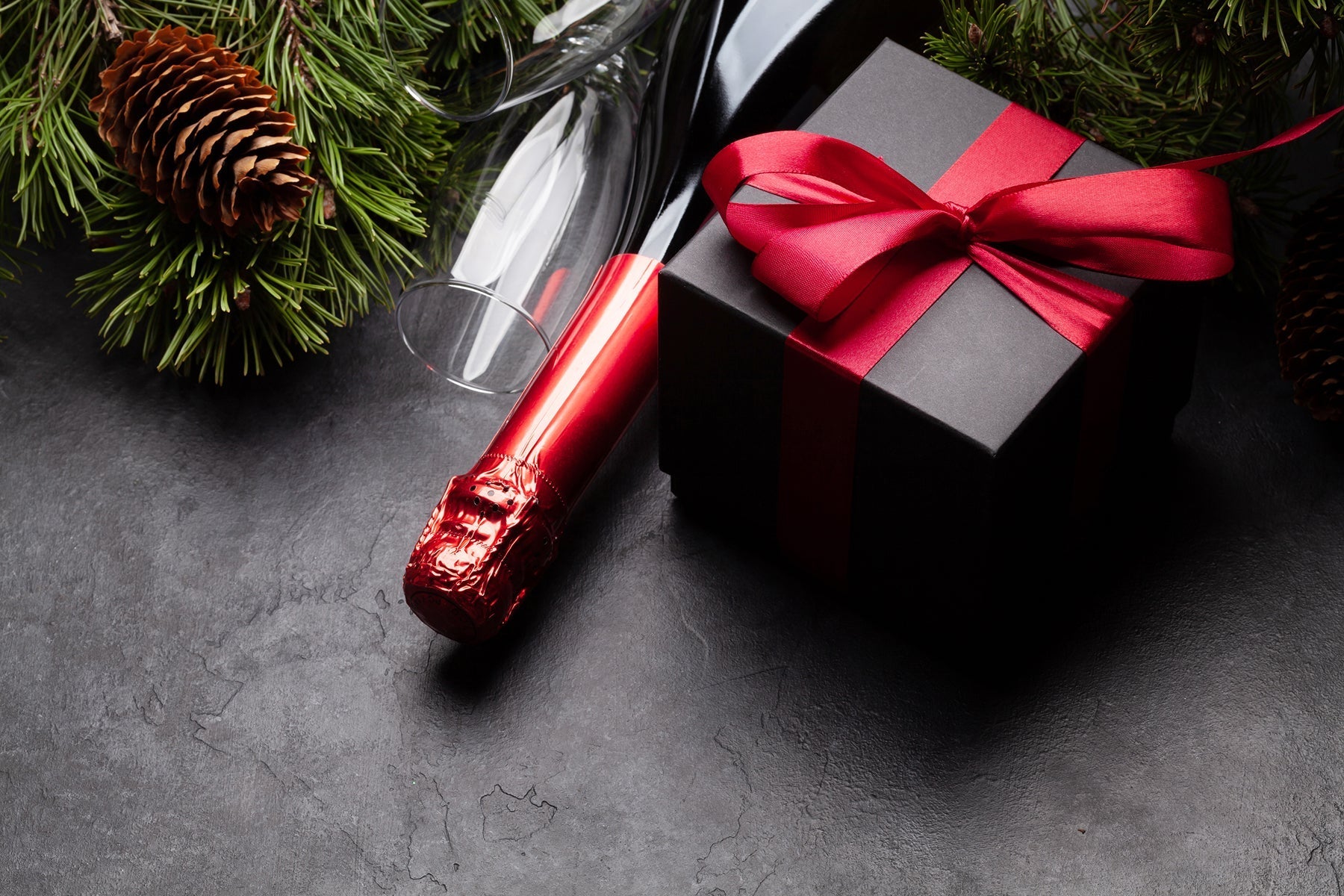 Corporate Christmas Gift Ideas: Thoughtful Hampers To Strengthen Business Relationships